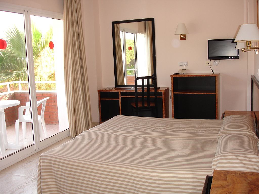 Hotel Gran Garbi Mar & Aquasplash Lloret de Mar Dış mekan fotoğraf